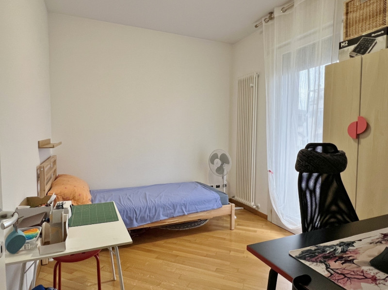 APPARTAMENTO TRICAMERE CON TRE TERRAZZE E GARAGE DOPPIO IN VENDITA A VICENZA OVEST - ZONA FERROVI...