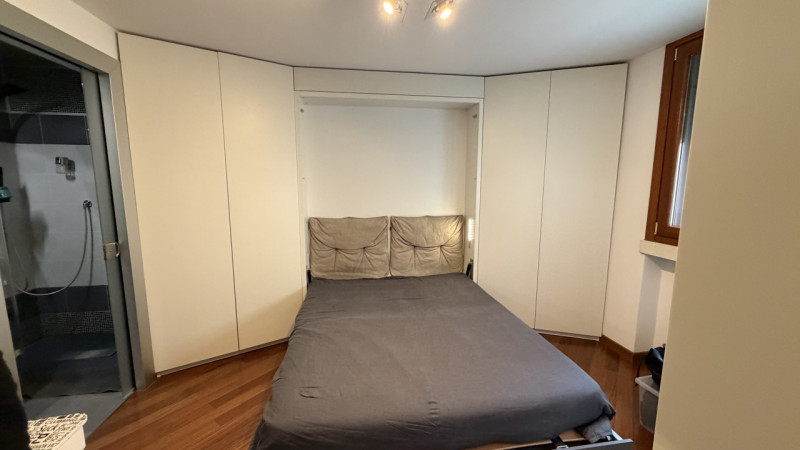 Proponiamo in vendita un esclusivo appartamento bilocale di circa 60 mq nella prestigiosa zona St...