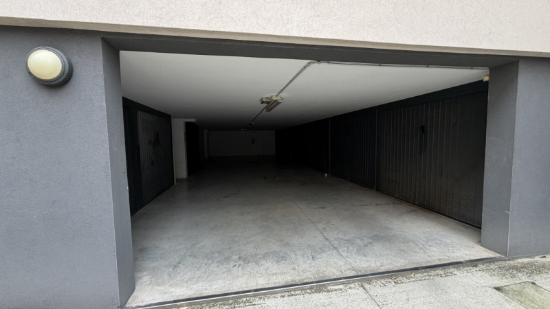 Proponiamo in vendita un esclusivo appartamento bilocale di circa 60 mq nella prestigiosa zona St...