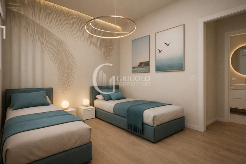 In una delle aree più prestigiose di Jesolo, Piazza Milano, direttamente fronte mare, nasce una n...