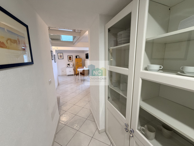 Scopri un angolo di paradiso a Forio, in pieno centro e a pochi passi dal porto. Ti presentiamo u...