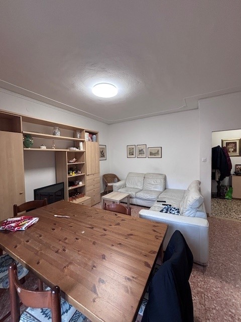 Forcellini: centralissimo appartamento in una palazzina ottimamente tenuta nel cuore del quartier...