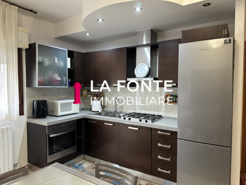 PER QUESTO IMMOBILE NON SI ACCETTANO PROPOSTE VINCOLATE AL MUTUO.

NOVENTA PADOVANA - all'interno...