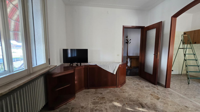 Cerchi una soluzione spaziosa, in centro e comoda a tutti i servizi?

Nel cuore di Volpago del Mo...