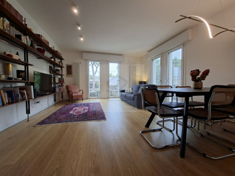 PADOVA-MADONNA PELLEGRINA 

In zona Madonna Pellegrina, a pochi minuti dal centro città e comodis...