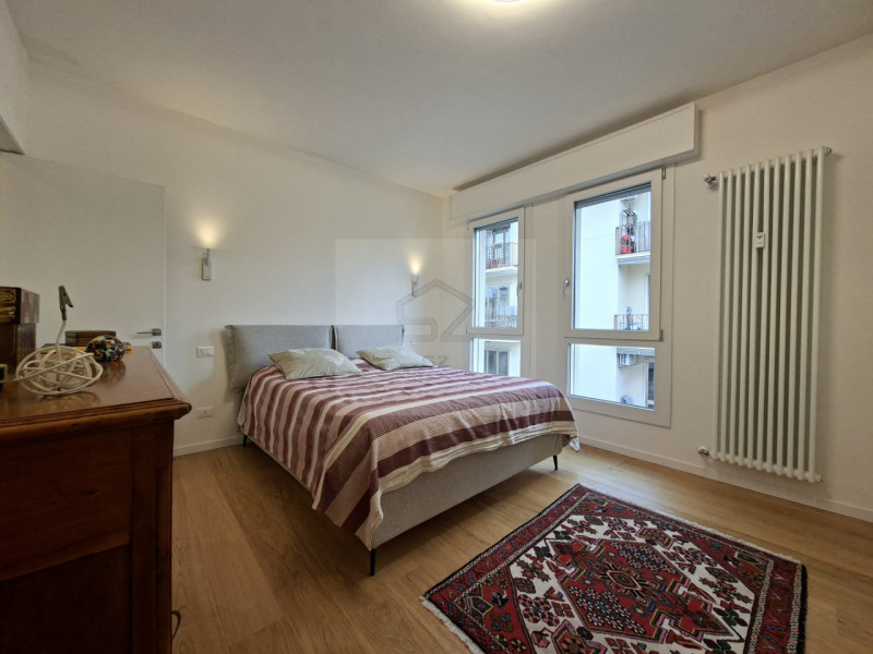 PADOVA-MADONNA PELLEGRINA 

In zona Madonna Pellegrina, a pochi minuti dal centro città e comodis...