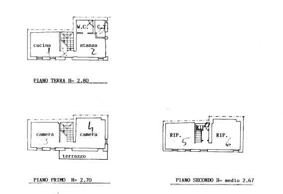 Rif. A.A.273-24

Vendita all'asta - abitazione di testa su 3 livelli in data 15 gennaio 2026

Des...