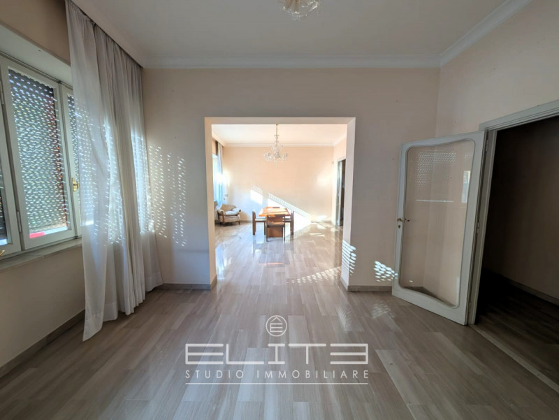 Appartamento in Vendita