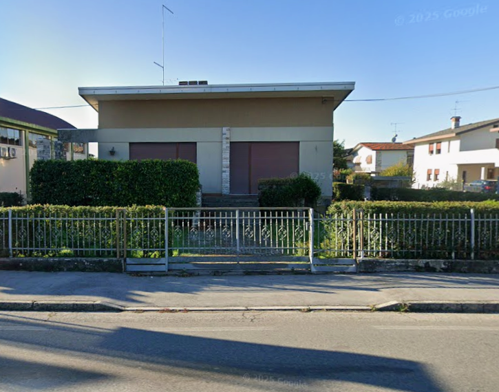 Rif. A.A.20-24

Vendita all'asta - abitazione unifamiliare su 2 livelli in data 21 gennaio 2026

...