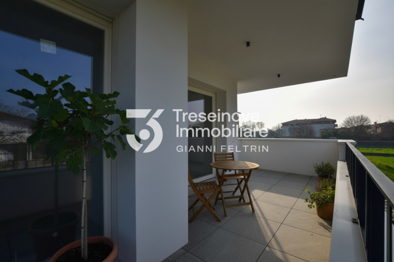 (Per INFO Feltrin ing. Gianni 3288349492) Proponiamo in vendita nuovo appartamento al primo piano...