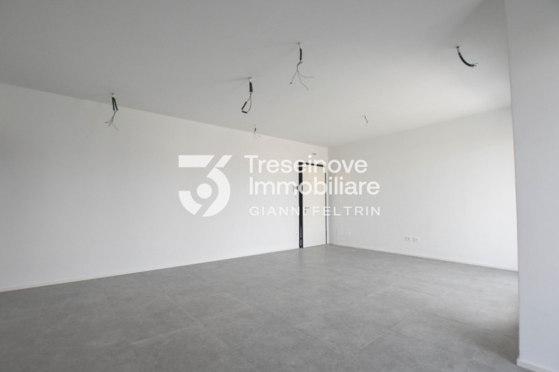 (Per INFO Feltrin ing. Gianni 3288349492) Proponiamo in vendita nuovo appartamento al primo piano...