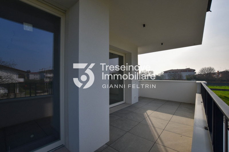 (Per INFO Feltrin ing. Gianni 3288349492) Proponiamo in vendita nuovo appartamento al primo piano...