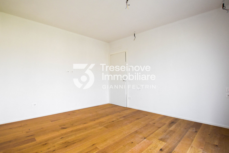 (Per INFO Feltrin ing. Gianni 3288349492) Proponiamo in vendita nuovo appartamento al primo piano...