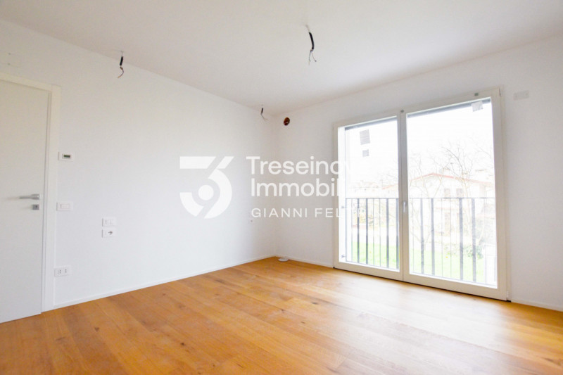 (Per INFO Feltrin ing. Gianni 3288349492) Proponiamo in vendita nuovo appartamento al primo piano...