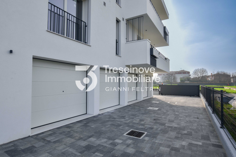 (Per INFO Feltrin ing. Gianni 3288349492) Proponiamo in vendita nuovo appartamento al primo piano...