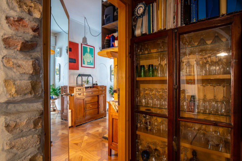 Nel cuore della rinomata zona Sant’Osvaldo a Padova, proponiamo in vendita appartamento in bifami...