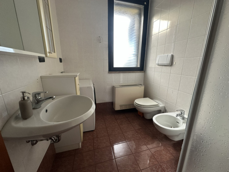 OTTIMO BILOCALE VICINO ALLA STAZIONE DI MONTEGROTTO VENDESI 

Immobile in esclusiva al Gruppo Pad...