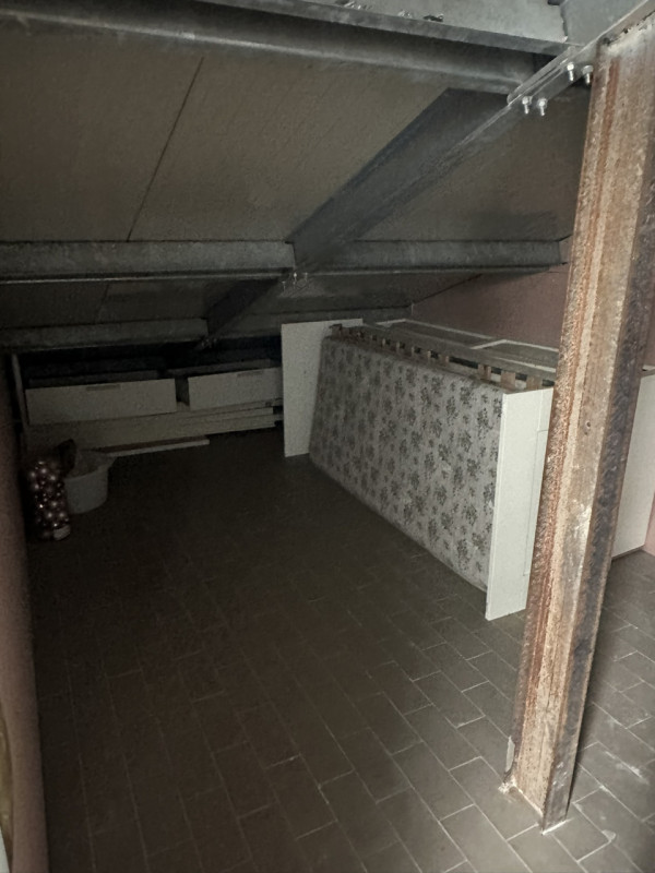 OTTIMO BILOCALE VICINO ALLA STAZIONE DI MONTEGROTTO VENDESI 

Immobile in esclusiva al Gruppo Pad...