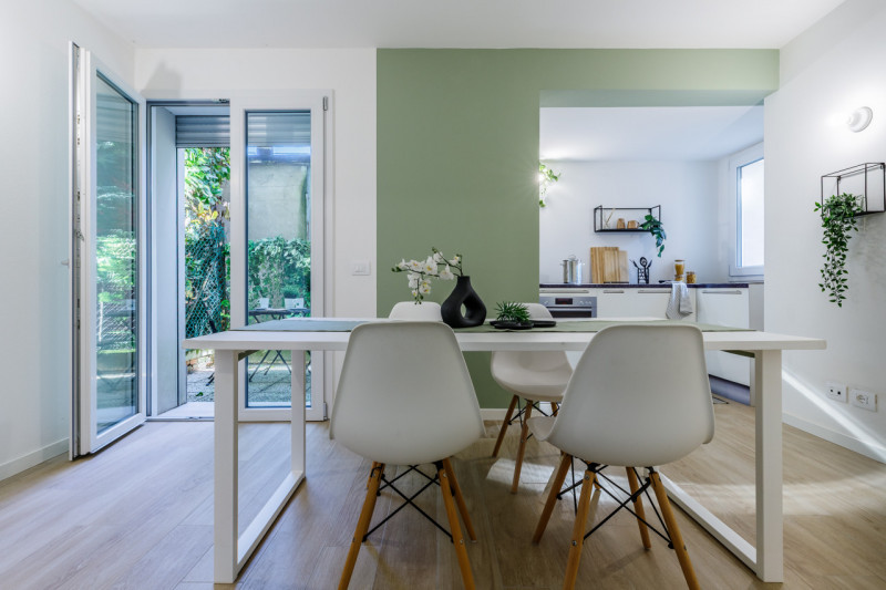 TI INVITIAMO A VISITARE PRIMA IL VIRTUL TOUR 3D DELL'APPARTAMENTO.
COSI' POTRAI VISITARLO SOLO SE...