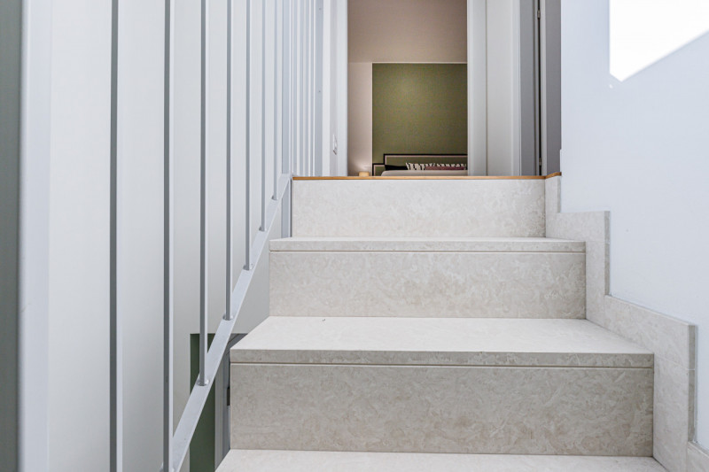 TI INVITIAMO A VISITARE PRIMA IL VIRTUL TOUR 3D DELL'APPARTAMENTO.
COSI' POTRAI VISITARLO SOLO SE...