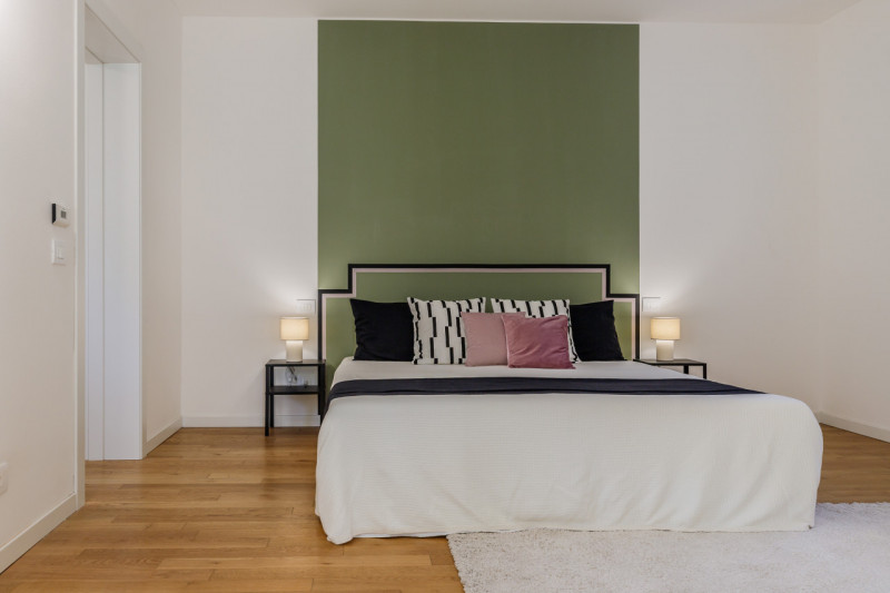 TI INVITIAMO A VISITARE PRIMA IL VIRTUL TOUR 3D DELL'APPARTAMENTO.
COSI' POTRAI VISITARLO SOLO SE...