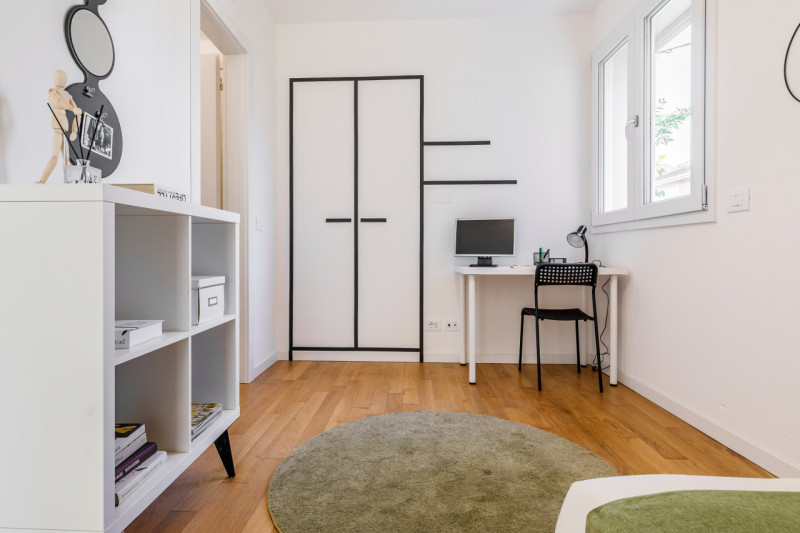 TI INVITIAMO A VISITARE PRIMA IL VIRTUL TOUR 3D DELL'APPARTAMENTO.
COSI' POTRAI VISITARLO SOLO SE...