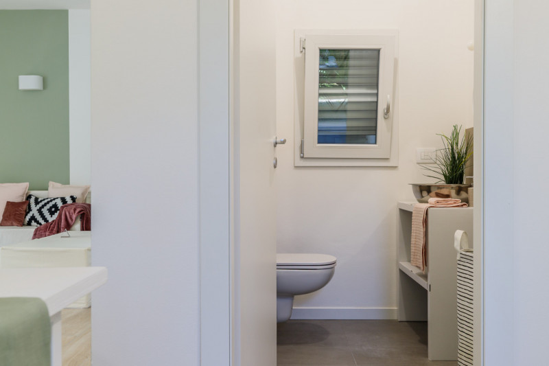 TI INVITIAMO A VISITARE PRIMA IL VIRTUL TOUR 3D DELL'APPARTAMENTO.
COSI' POTRAI VISITARLO SOLO SE...