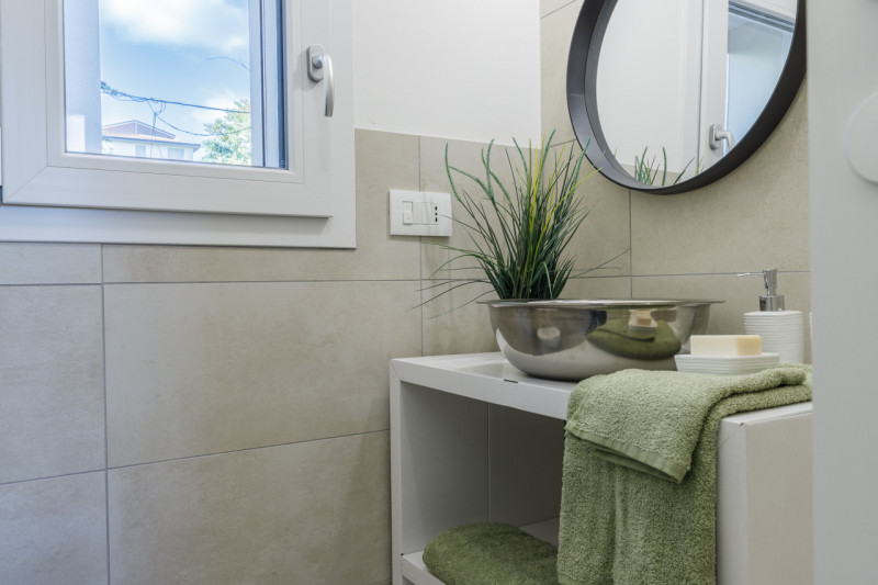 TI INVITIAMO A VISITARE PRIMA IL VIRTUL TOUR 3D DELL'APPARTAMENTO.
COSI' POTRAI VISITARLO SOLO SE...