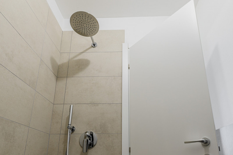 TI INVITIAMO A VISITARE PRIMA IL VIRTUL TOUR 3D DELL'APPARTAMENTO.
COSI' POTRAI VISITARLO SOLO SE...