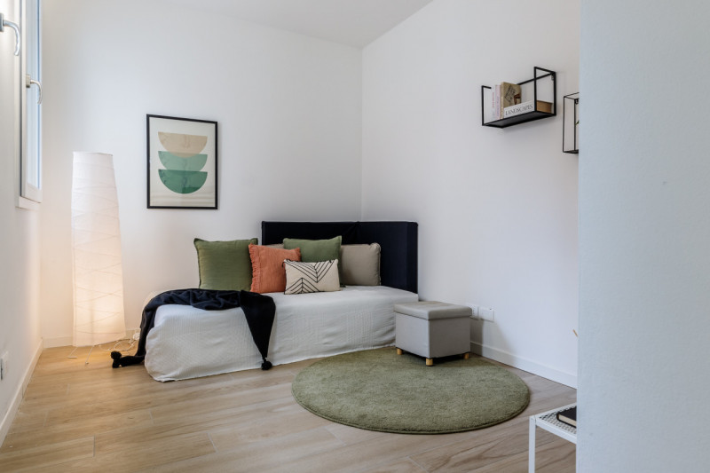 TI INVITIAMO A VISITARE PRIMA IL VIRTUL TOUR 3D DELL'APPARTAMENTO.
COSI' POTRAI VISITARLO SOLO SE...