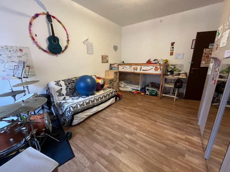 ARCELLA-SAN BELLINO

Proponiamo in vendita un appartamento posto al primo piano, di una palazzina...