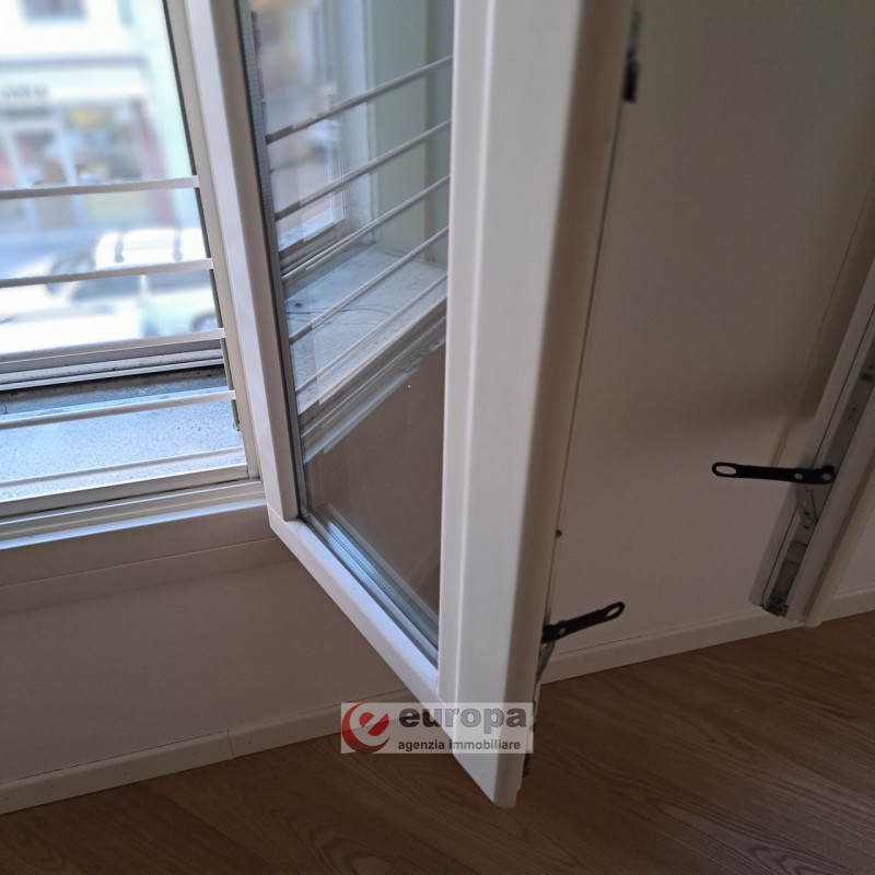 VICENZA, adiacenze Porta Padova, a poche centinaia di metri da Ponte degli Angeli, al 2° (secondo...