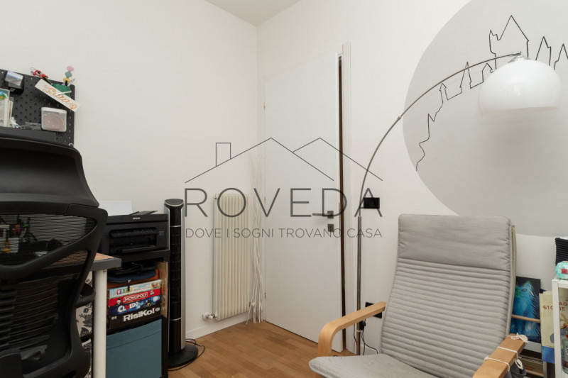 ISTRANA

RIFERIMENTO: IS4

L'agenzia immobiliare Roveda ha il piacere di proporvi in una tranquil...