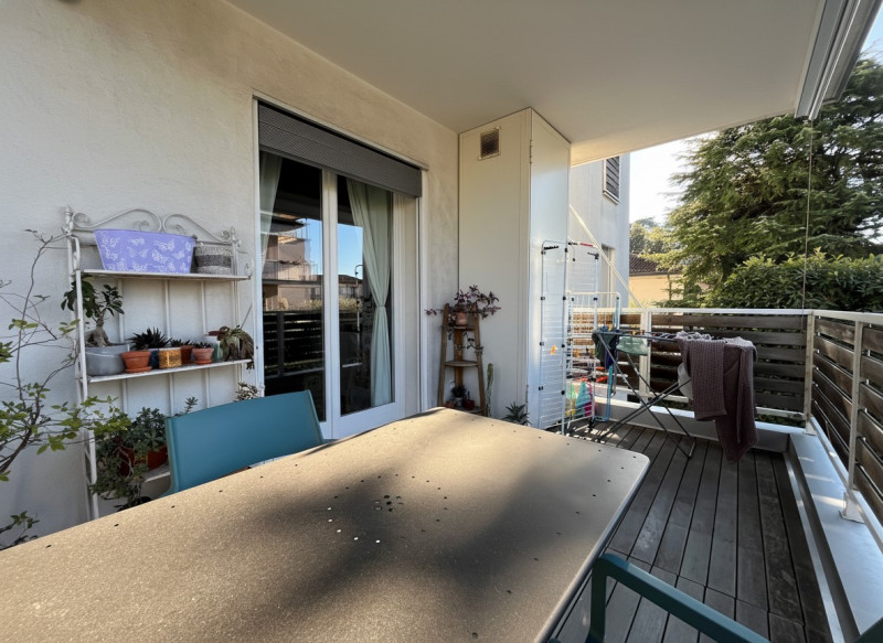 Scoprite il vostro nuovo rifugio nella tranquilla e sicura zona di Saviabona a Vicenza! Questo sp...