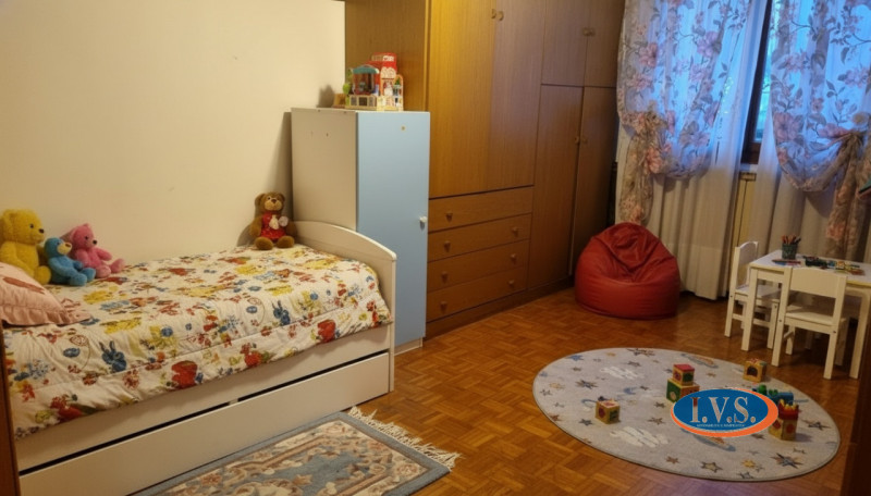 TEOLO - BRESSEO (PD) -  Appartamento tricamere con ingresso indipendente e giardino privato front...