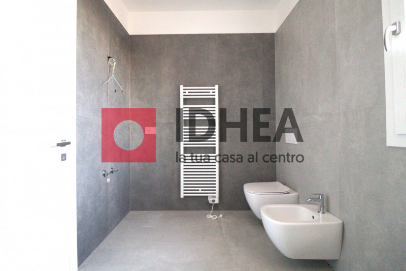 BIFAMILIARE CON GIARDINO IN AFFITTO - MONTEBELLUNA RIF. "AVV5"

L'agenzia immobiliare IDHEA ha il...