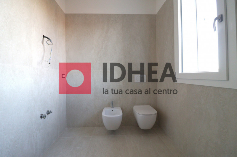 BIFAMILIARE CON GIARDINO IN AFFITTO - MONTEBELLUNA RIF. "AVV5"

L'agenzia immobiliare IDHEA ha il...