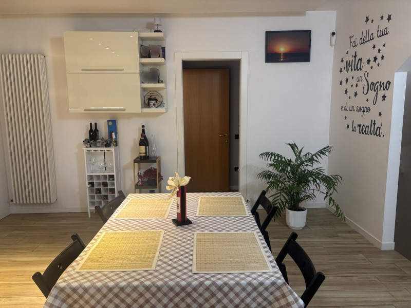 In una tranquilla area residenziale di Mestrino, dove ogni servizio è facilmente raggiungibile a ...