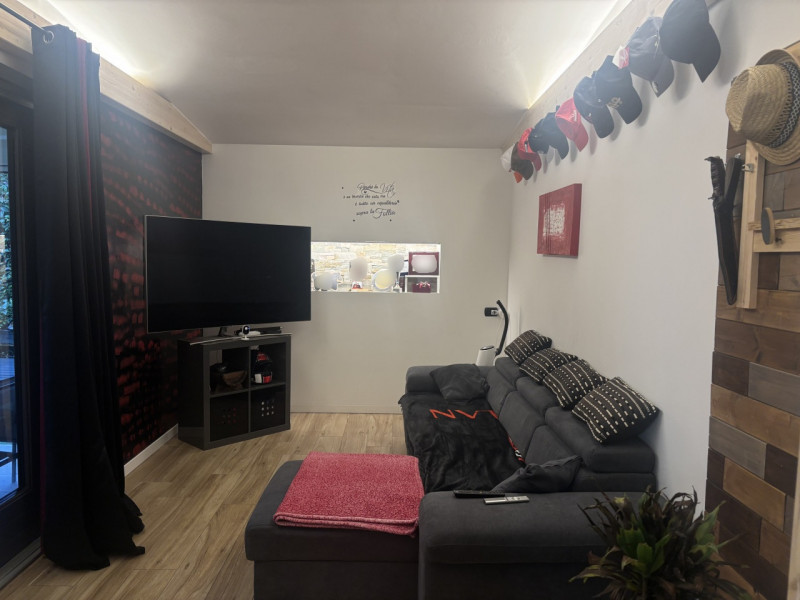 In una tranquilla area residenziale di Mestrino, dove ogni servizio è facilmente raggiungibile a ...