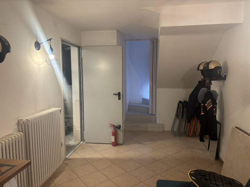 In una tranquilla area residenziale di Mestrino, dove ogni servizio è facilmente raggiungibile a ...