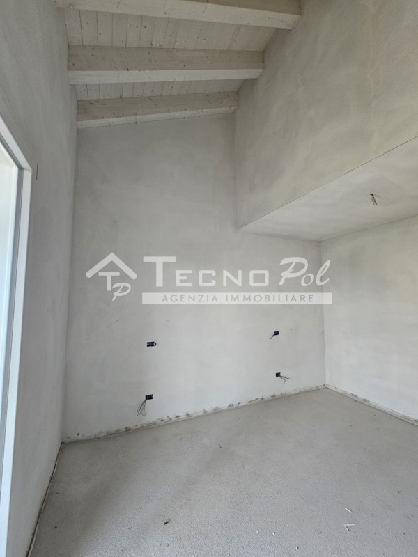 CAMPODARSEGO - Frazione, proponiamo particolare appartamento completamente indipendente su edific...