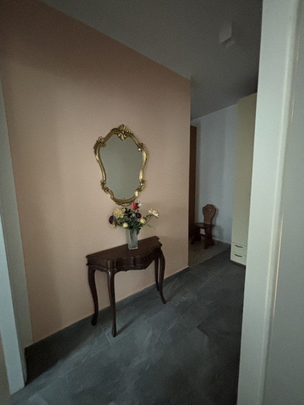 Proponiamo in affitto un bilocale di circa 53 mq a Revine, ideale per chi cerca comfort e tranqui...