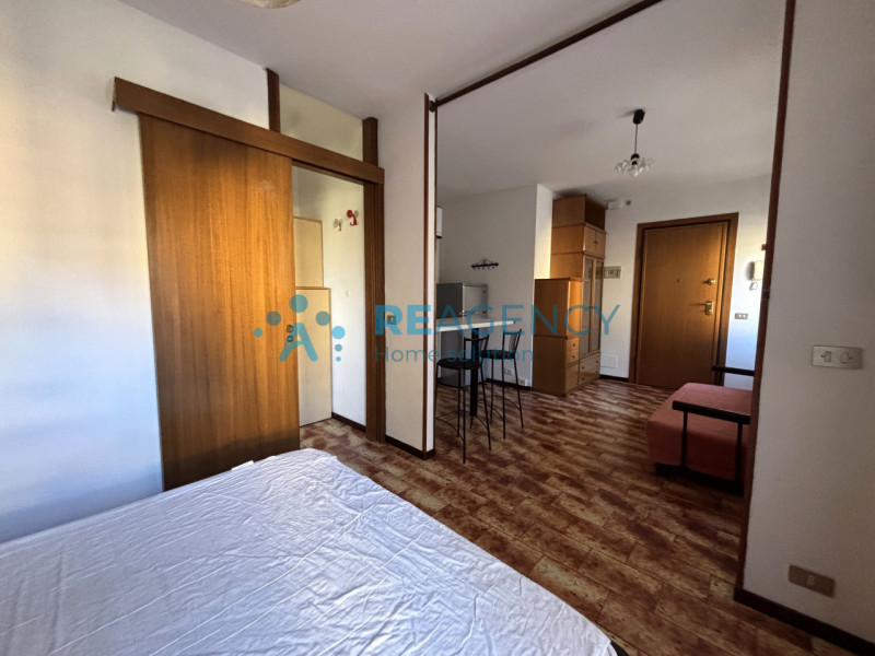 Altavilla Vicentina

Stai cercando un immobile perfetto da mettere a reddito in grado di offrirti...