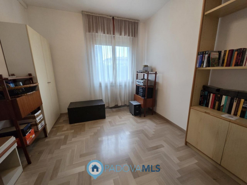 Immobile in esclusiva al Gruppo Padova MLS
Nel cuore della zona più ricercata di NOVENTA PADOVANA...