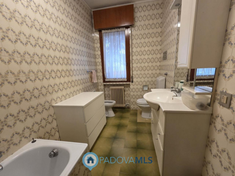 Immobile in esclusiva al Gruppo Padova MLS
Nel cuore della zona più ricercata di NOVENTA PADOVANA...