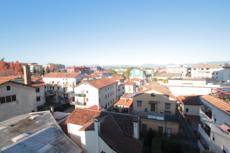 Vicenza: se cerchi una soluzione comoda al centro storico e alla stazione ferroviaria, questo lum...