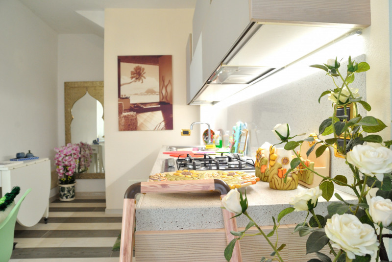 In un contesto tranquillo e molto ricercato, proponiamo una splendida porzione di trifamiliare ca...