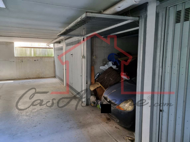 Rif. PE21224L3
La nostra Agenzia ha selezionato per Voi l'occasione del mese all'asta.

Proponiam...