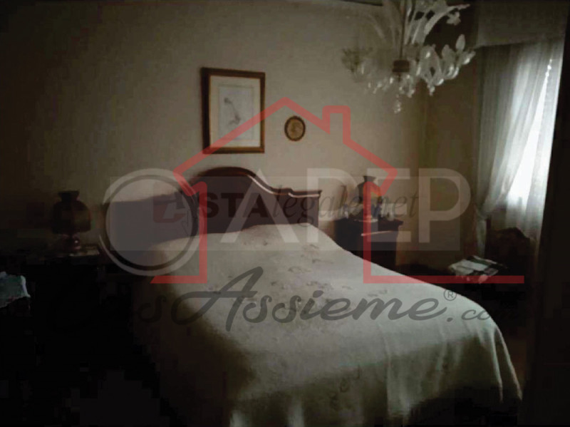 Rif. PE33023
La nostra Agenzia ha selezionato per Voi l'occasione del mese all'asta.

Proponiamo ...