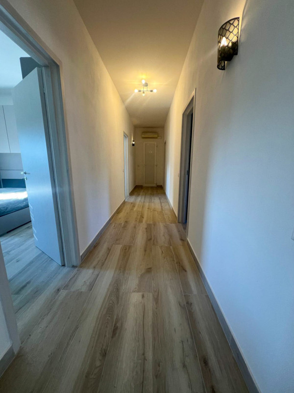 PER RICERCATORI/LAVORATORI

Disponibile grande camera MATRIMONIALE AD USO SINGOLA in bifamiliare ...